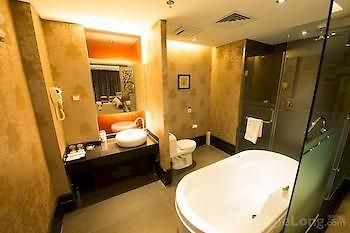 Fengtianyuan Business Hotel Liaoning Shenyang Buitenkant foto